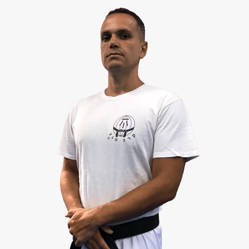 Prof. Guilherme — Faixa Preta 2º Dan de Krav Maga